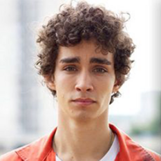 Robert Sheehan